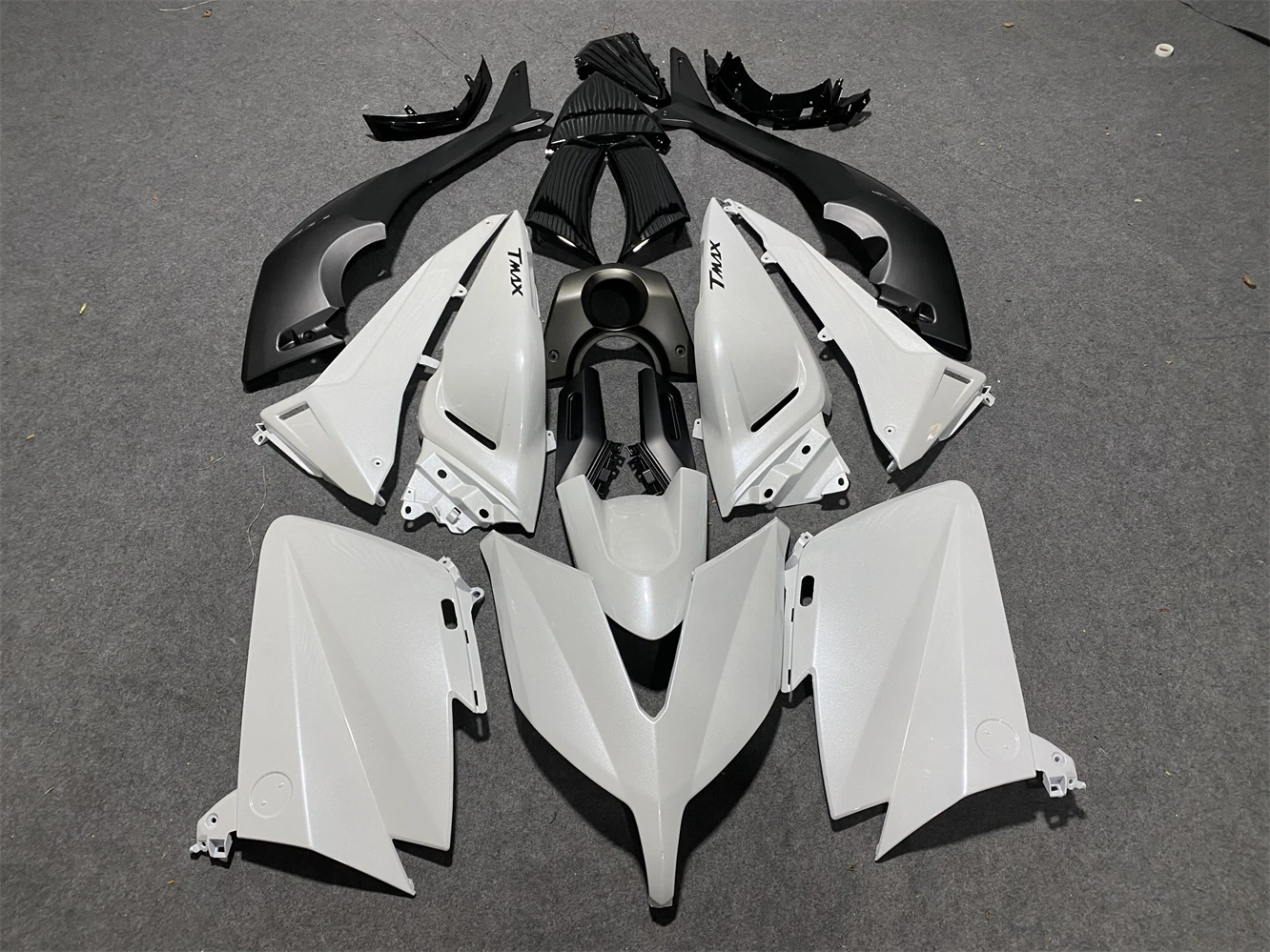 Фото Весь комплект обтекателей для 2015-2016 TMAX 530 YAMAHA 15 16 TMAX-530 100% инъекционный ABS ремонт кузова дорожный спортивный кузов мотоцикла №1