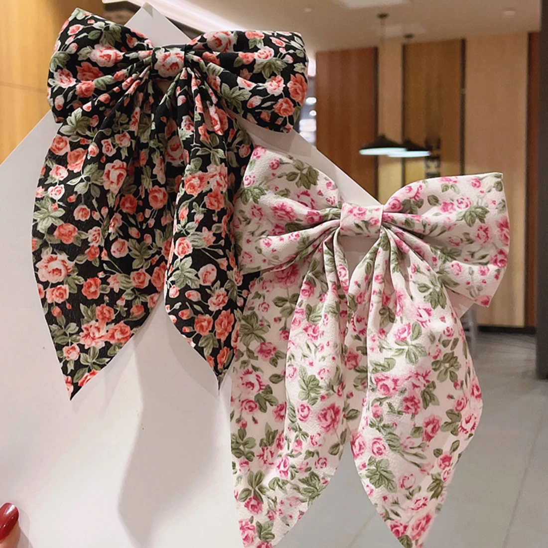 

Fashion Floral Bowknot Hair Clips Long Ribbon Tail Flower Bow Hairgrips For Women Girls Ponytail Clip Hairpins Hair Accessories