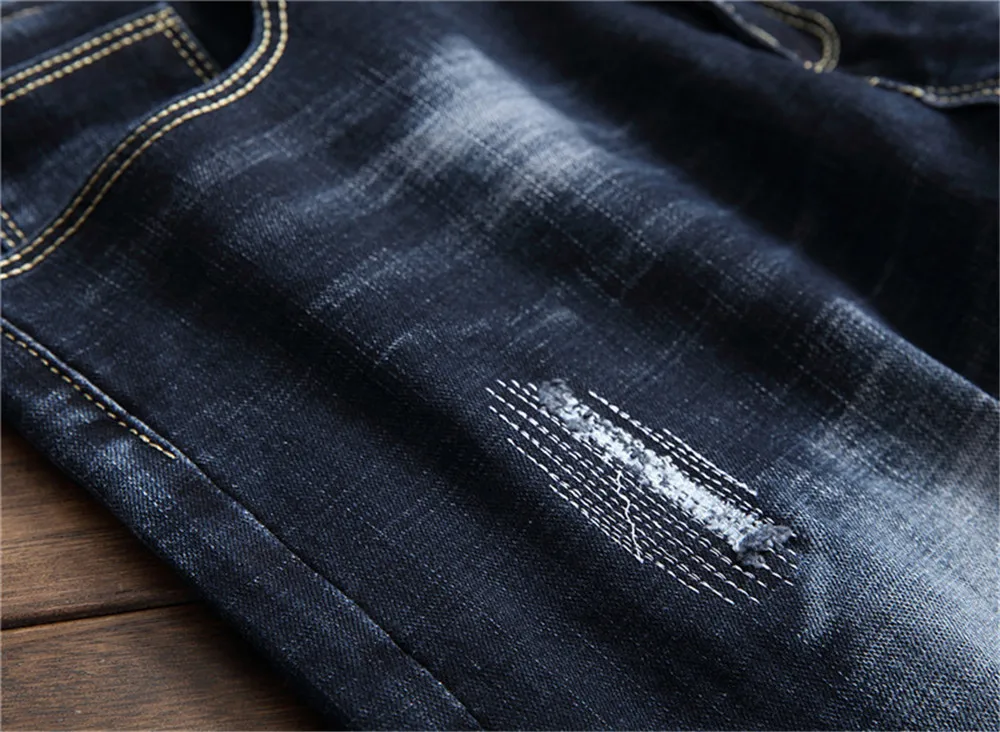 Quick Delivery Of Men's Jeans Casual Straight Tube European And American Classic Torn Patch Fashion Cotton Denim Pants