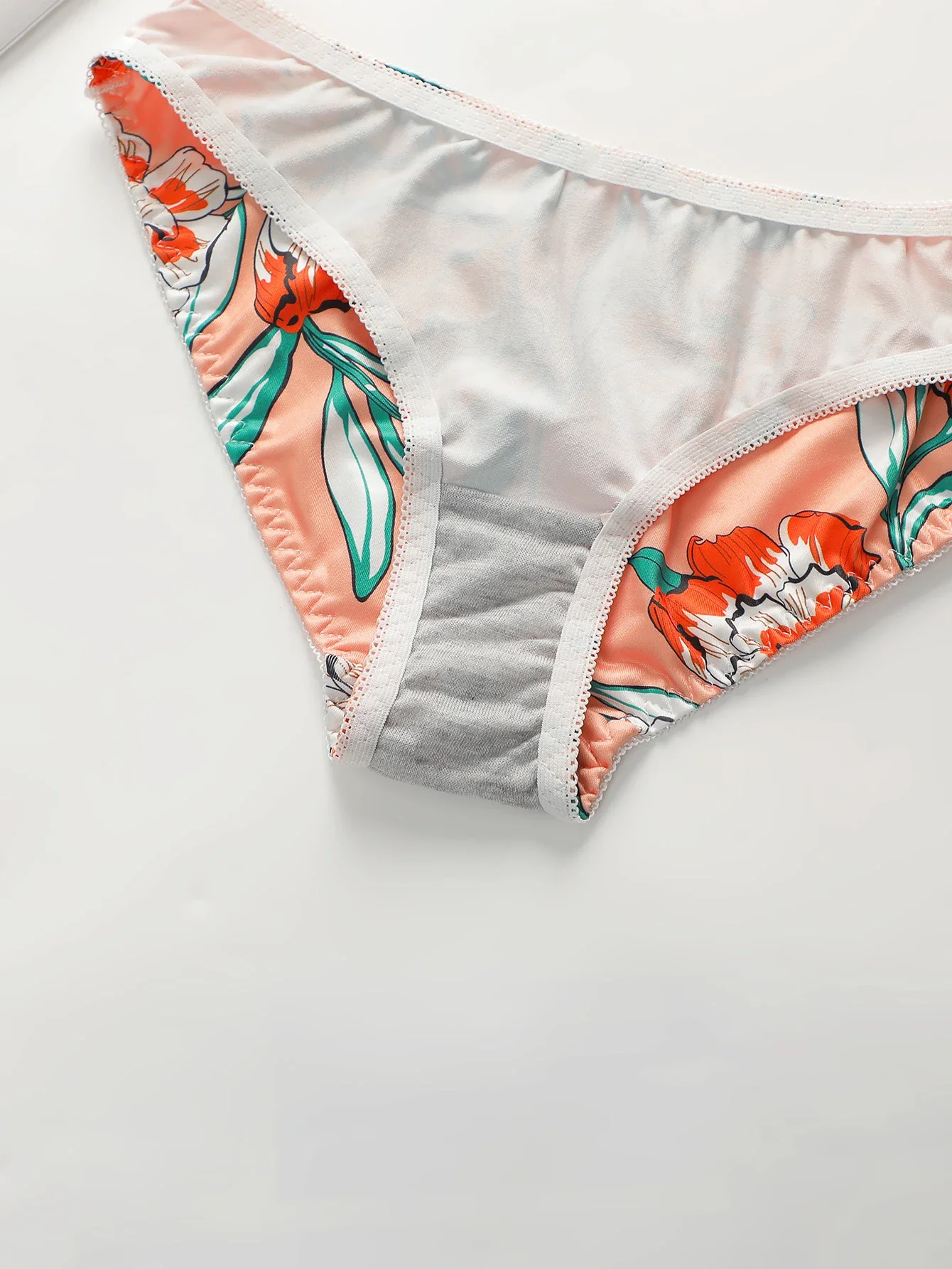 Лидер продаж высококачественный многоцветный комплект нижнего белья из 2