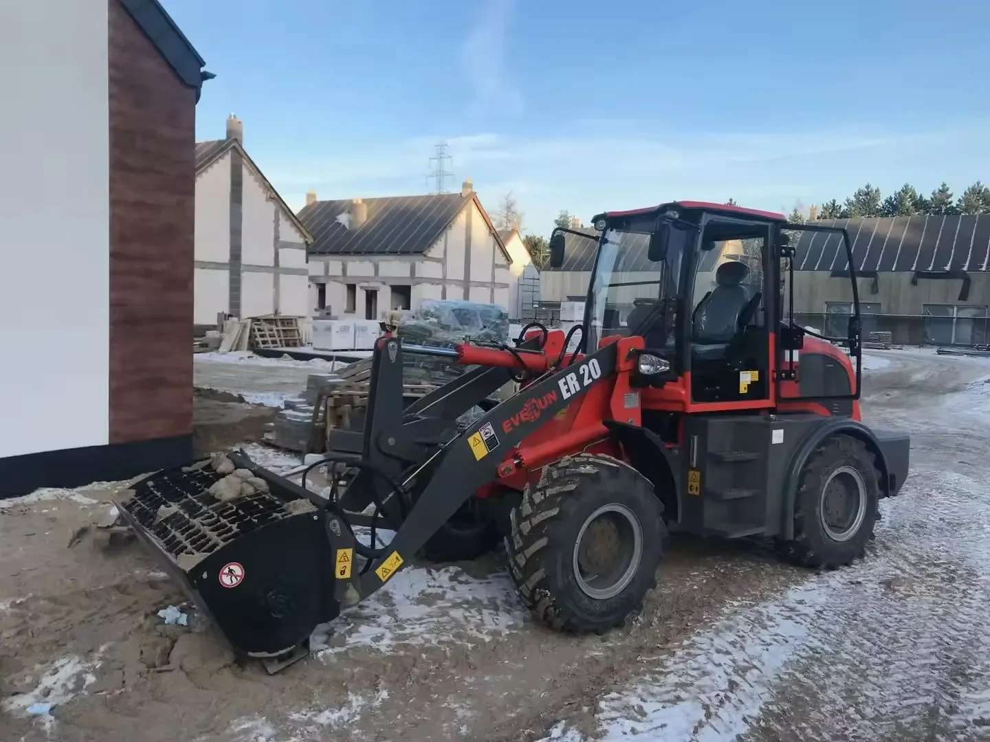 Everun Новый дизайн ER20 2000 кг сельскохозяйственная техника с быстросъемным ковшовым