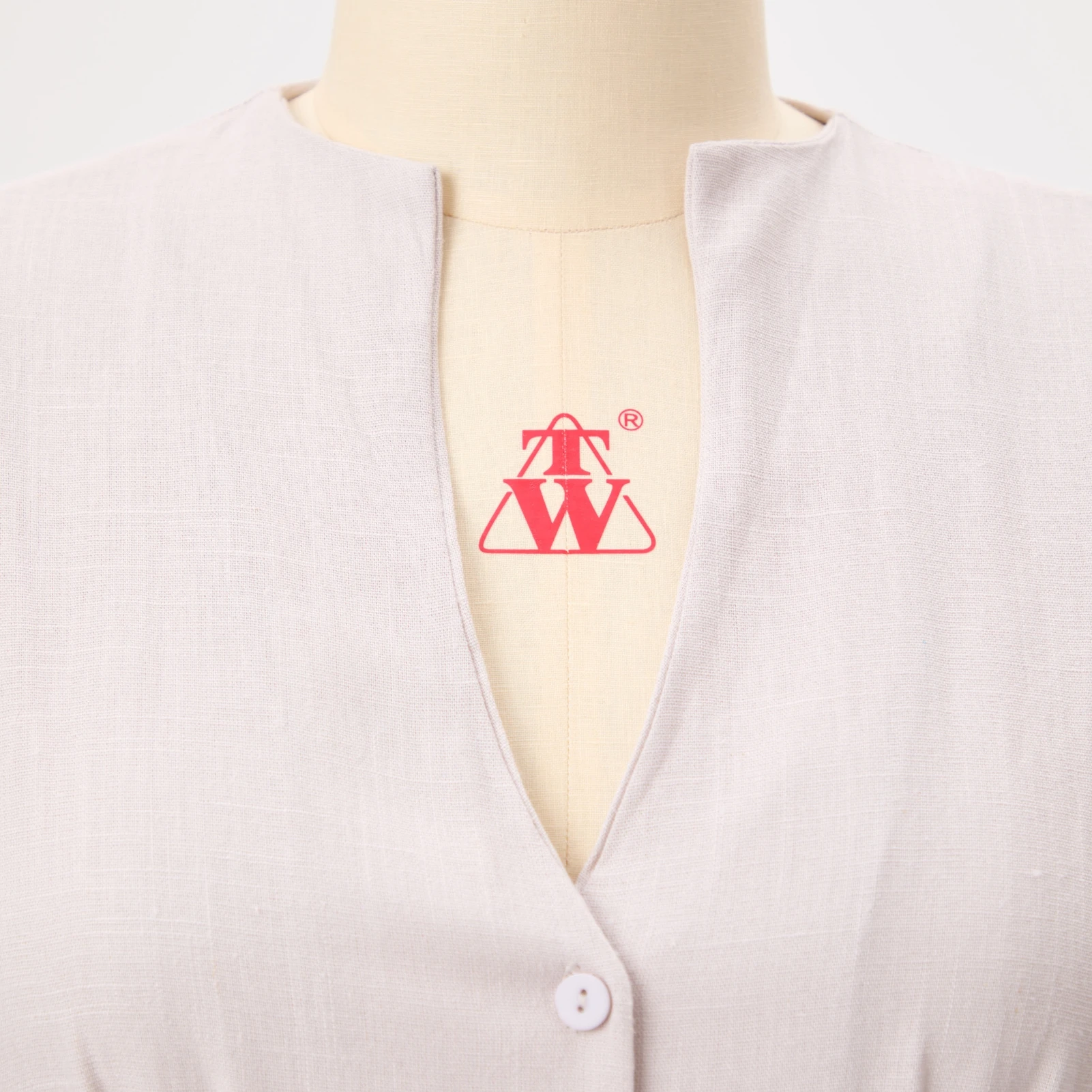 Женское длинное платье с пуговицами вечернее в мусульманском стиле