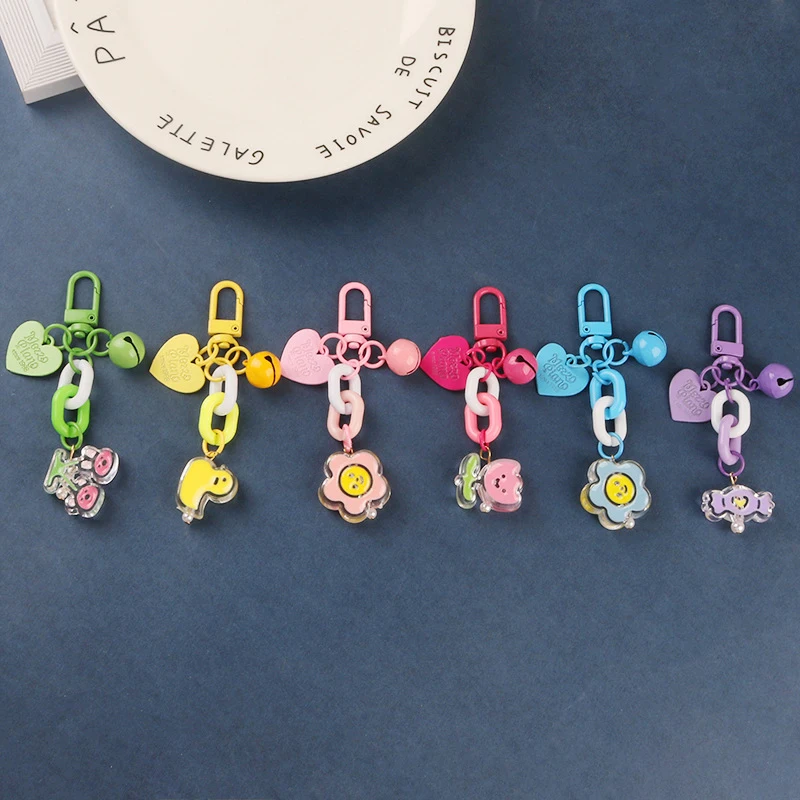 Милый красочный брелок в виде колокольчика