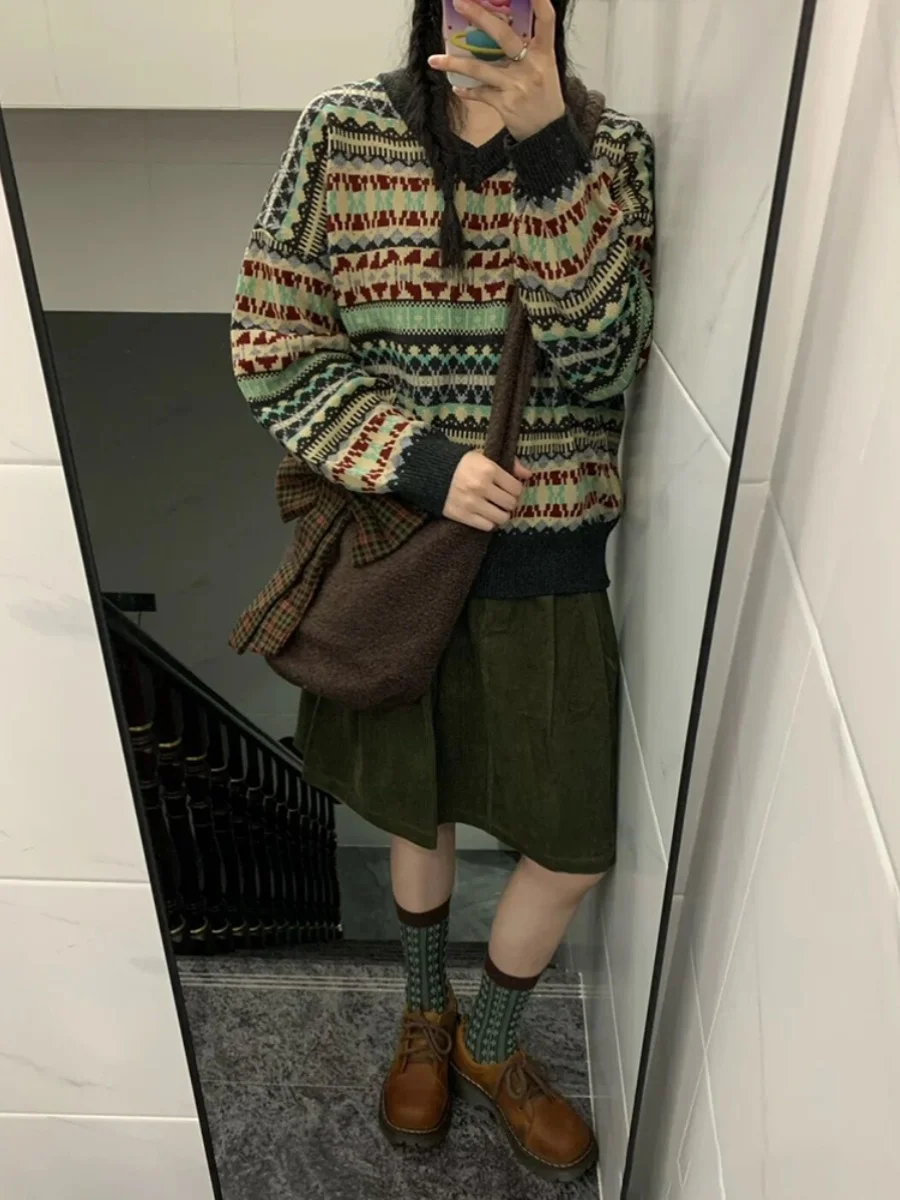 Гонконгский вкус модный ретро контрастный цвет пуловер с v-образным вырезом