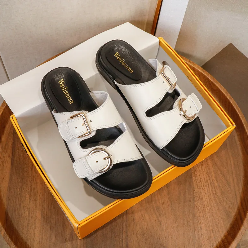 

Sandalias Mujer Verano Microfiber Buckle Strap Chunky Shoes Flat Slippers Claquette Femme Elegant Luxury Brand Chaussons Zapatos