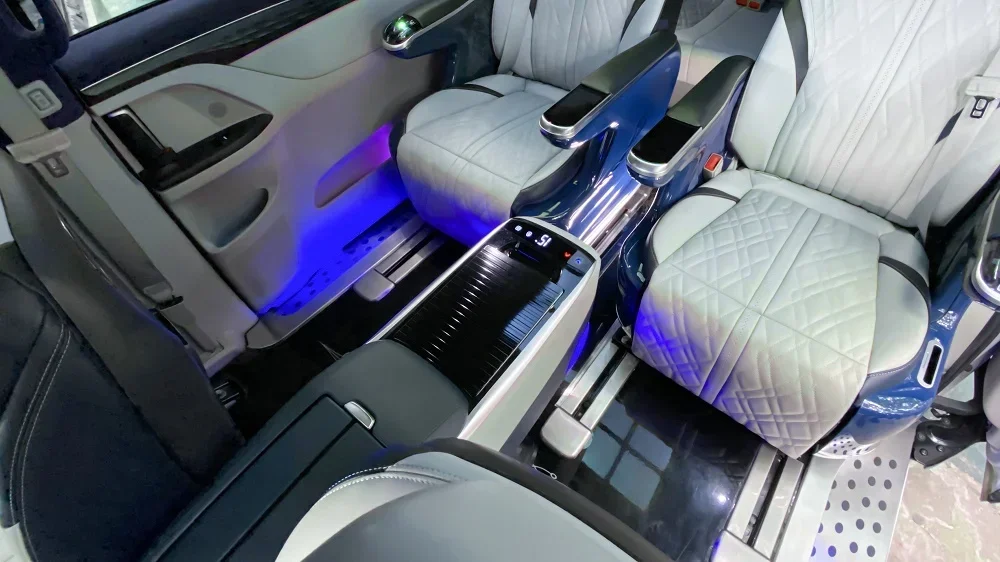 Акция центральное управление MPV роскошный салон автомобиля подлокотник