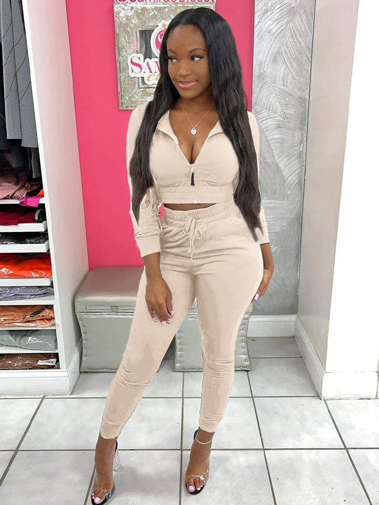 

Повседневный бежевый спортивный костюм из 2 предметов для женщин, хипстерские укороченные куртки с капюшоном и длинным рукавом и спортивна...