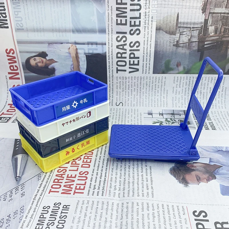 

1/12 Dollhouse Miniature Supermarket Shopping Cart Trolley Beverage Boxes Model Scene Toy Doll House Decor Dollhouse Accessories