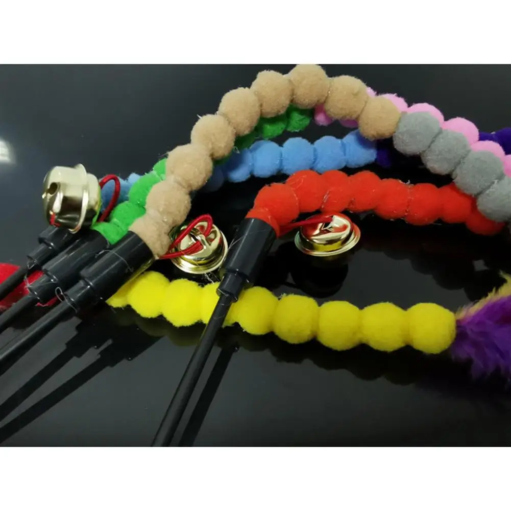 

Плюшевая короткая веревка с пушистыми мячиками, забавная игрушка-Палочка для кошек, товары для домашних животных