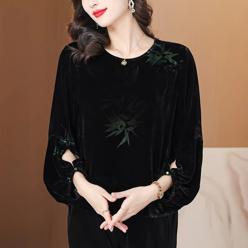 Женская бархатная блузка с длинным рукавом и аппликацией черная элегантная