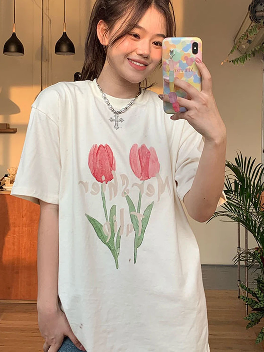 

Oil Painting Tulips Pattern Loose T Shirt Top Women Round Neck Cotton Soft Casual Tee Tops Streetwear Short Sleeve T-shirts 2022