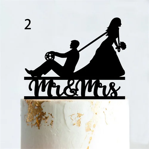 

Футбольный топпер Mr & Mrs из акрила и дерева