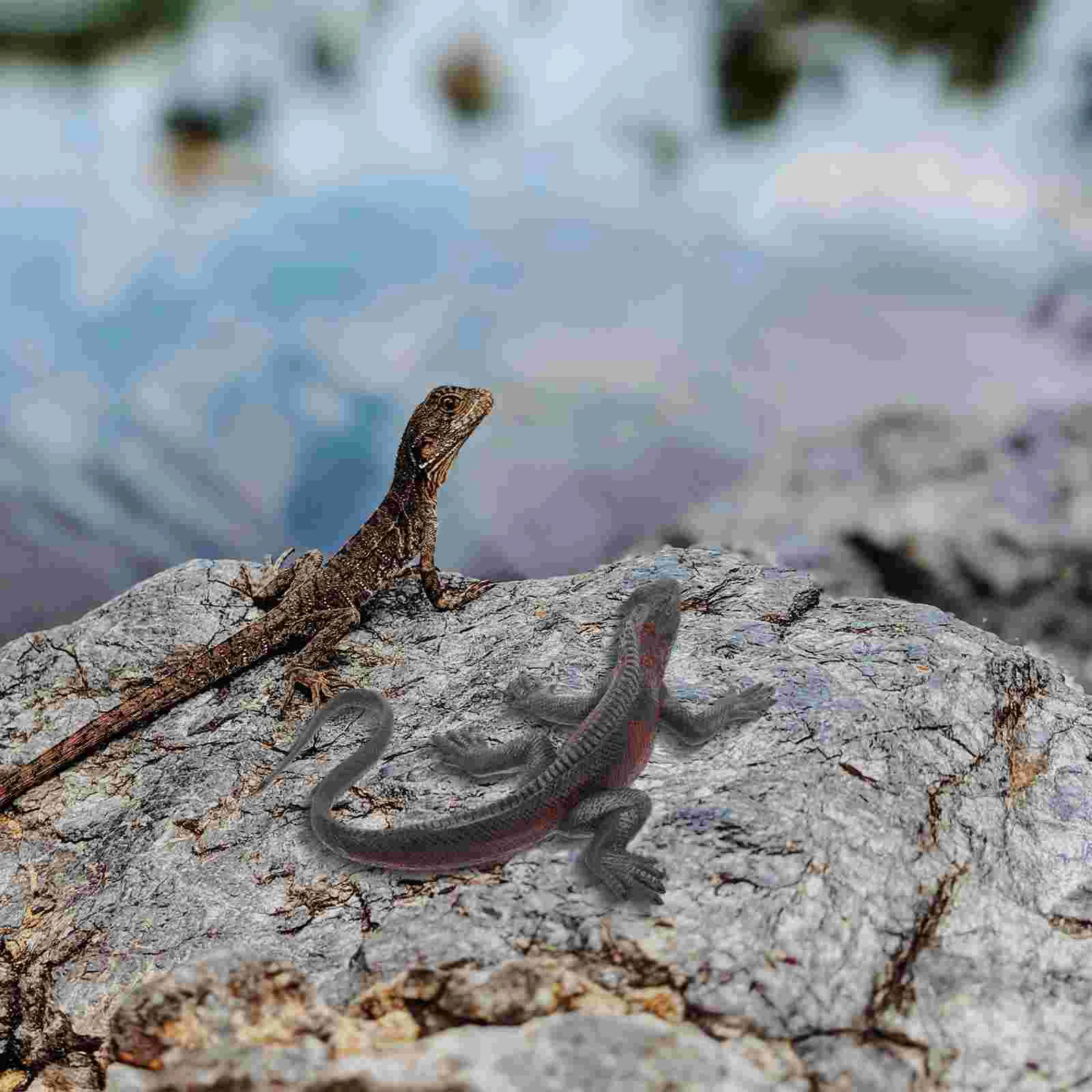 

Artificial Lizard Toy Simulated Model Tabletop Decor Chameleon Realistic Sculpture Ornament Desktop Figurine