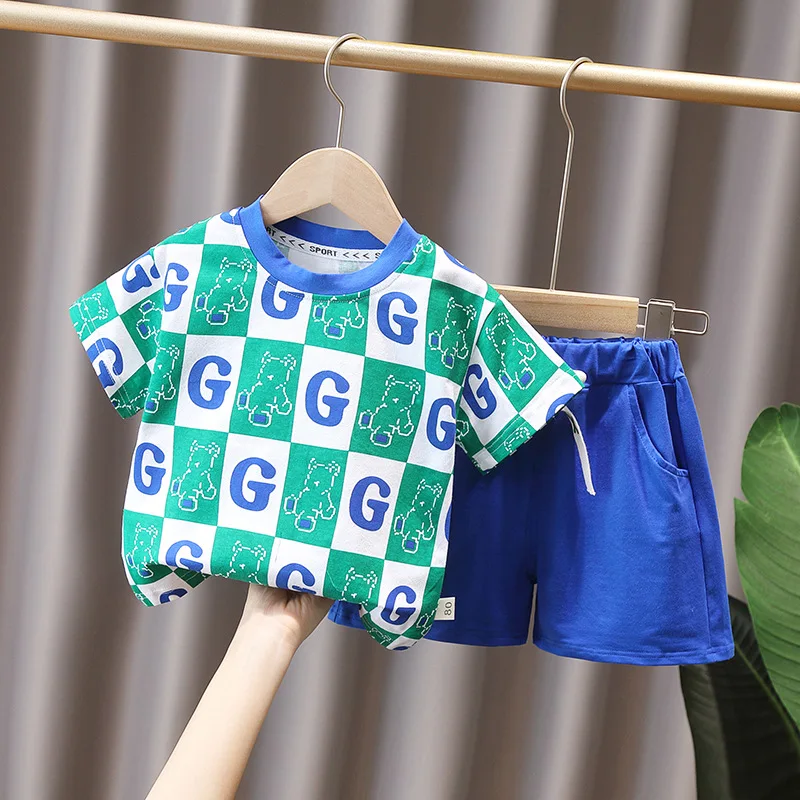 

2022 New Summer Baby Clothes Sets Cotton Short Sleeve Plaid Print Bear Green Cute 2 Piece Sets Designer Boys Clothes Sets 1-8T