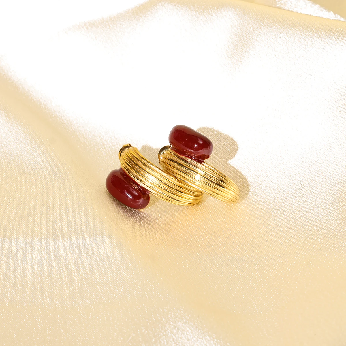 Новинка простые текстурированные серьги-каффы с позолотой 18 карат кольца