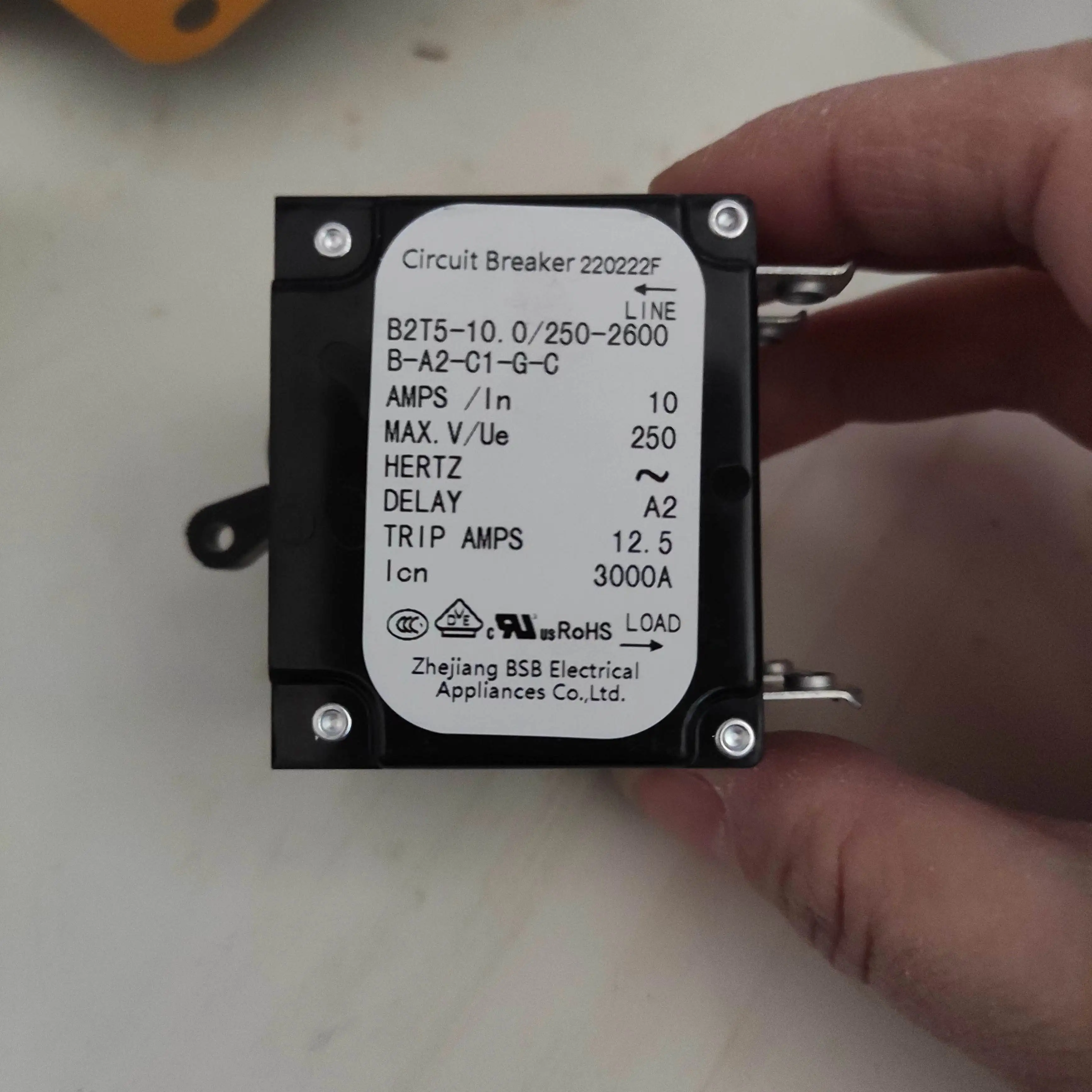 B2T5-10.0/250-2600 в 10A автоматический выключатель BSB 2P запчасти для генератора