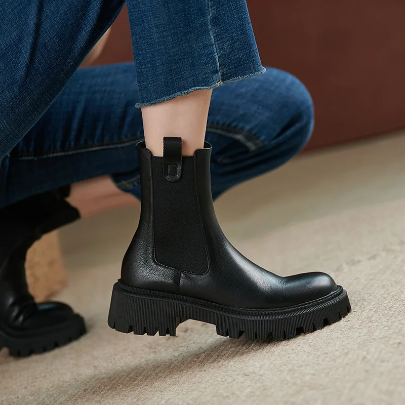 

Chelsea Boots Women Superfine Fiber Round Shape Solid Color Waterproof and Nonslip Thick Bottom Increase Female Short