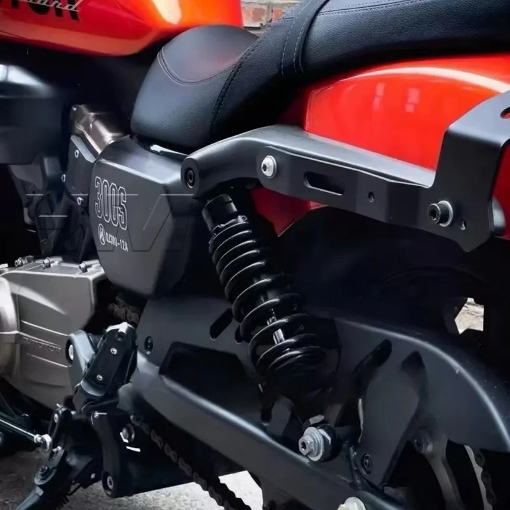 Фото Задний амортизатор для мотоцикла QJMOTOR 300SRV (нижнее крепление) №4