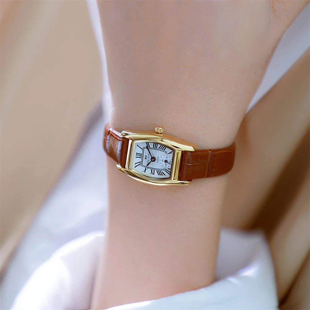 Fashion Women Watch 2023 Simple Retro Leather Watch For Women Casual Vintage Quartz Brown Clock Wristwatches For Ladies