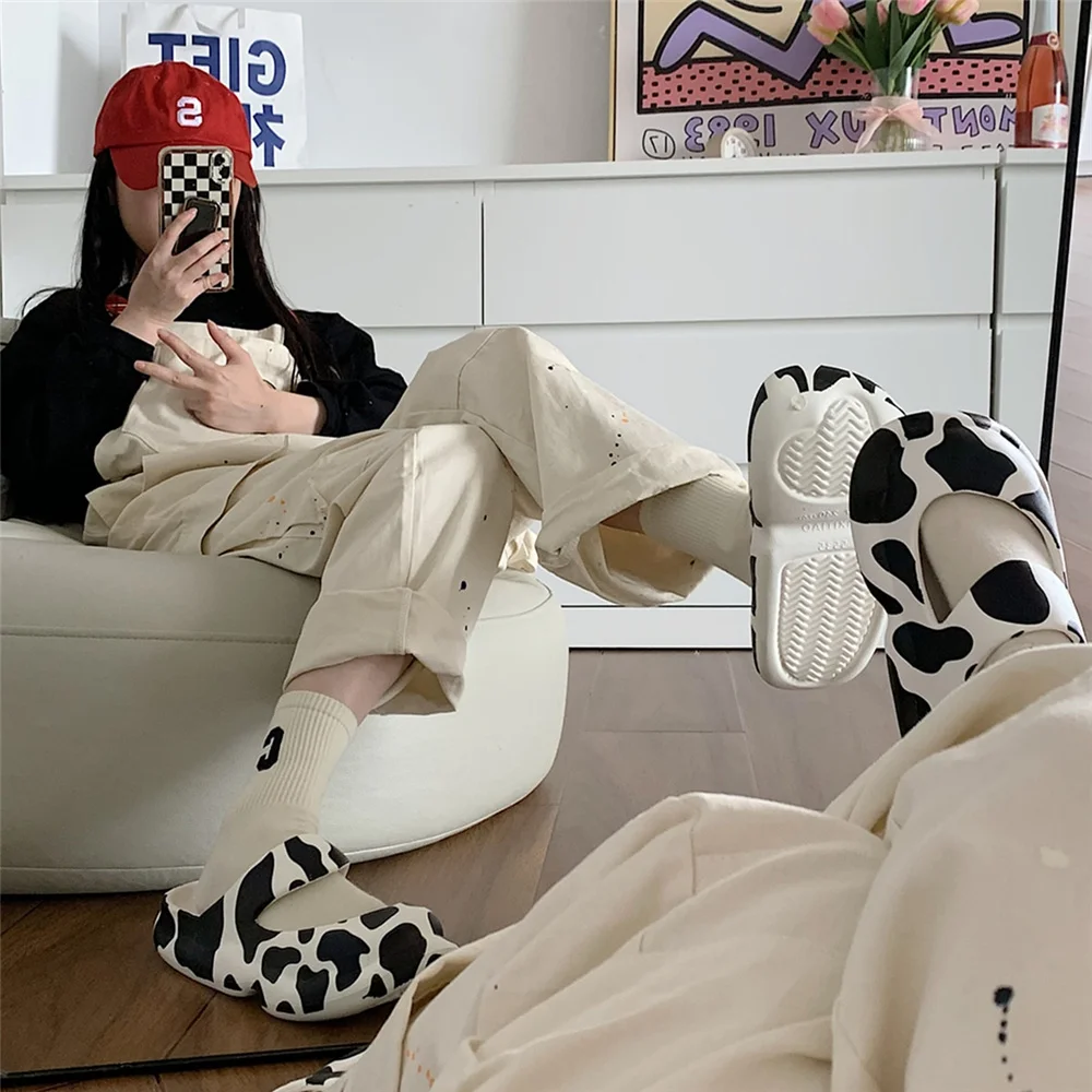 New Couples Stylish Adult Sandals Slip-Proof Thick-Soled Indoor Outdoor Slippers Men Flip Flops House Sleepers Shoes Woman Home