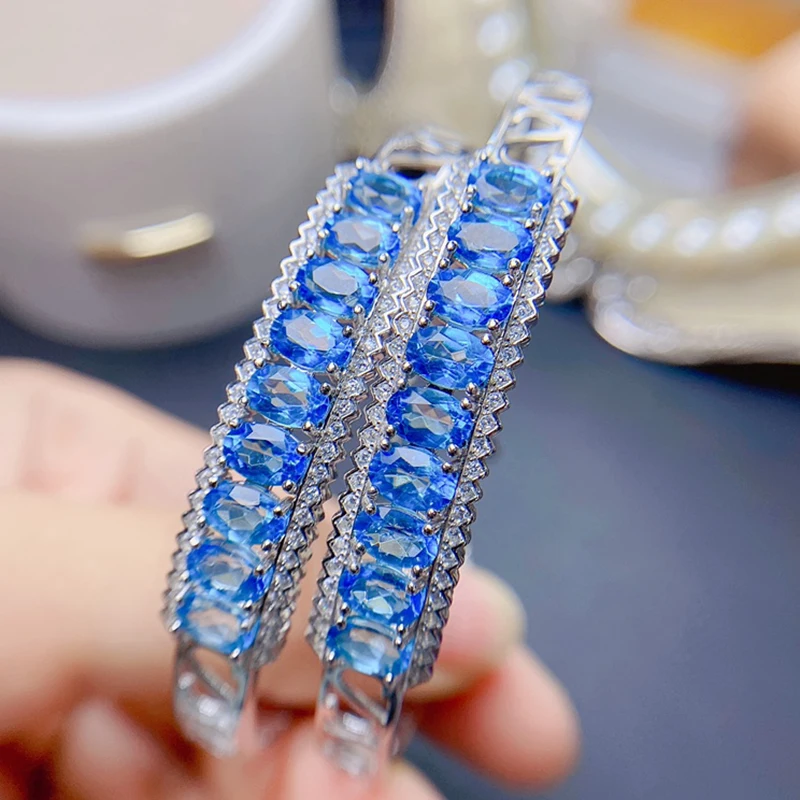 Женский браслет из серебра 925 пробы с натуральным топазом