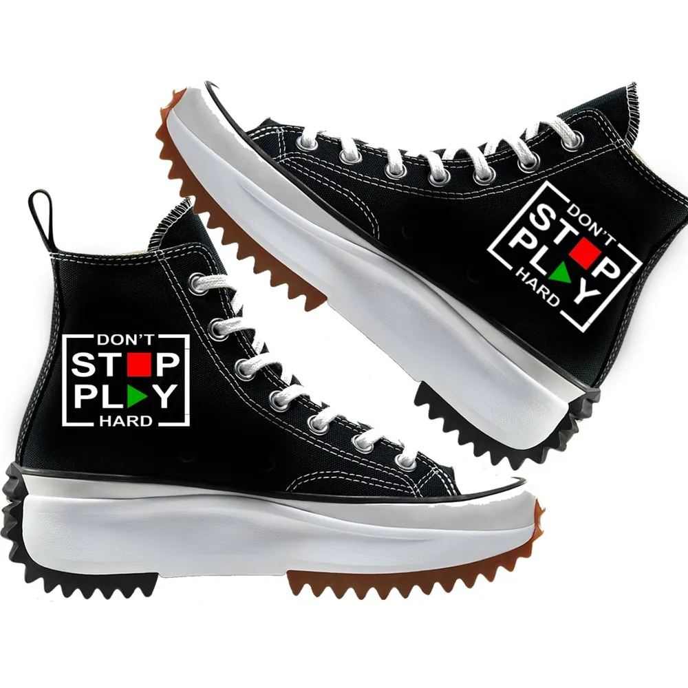 

Туфли Dorlie с надписью «Don't Stop Play»
