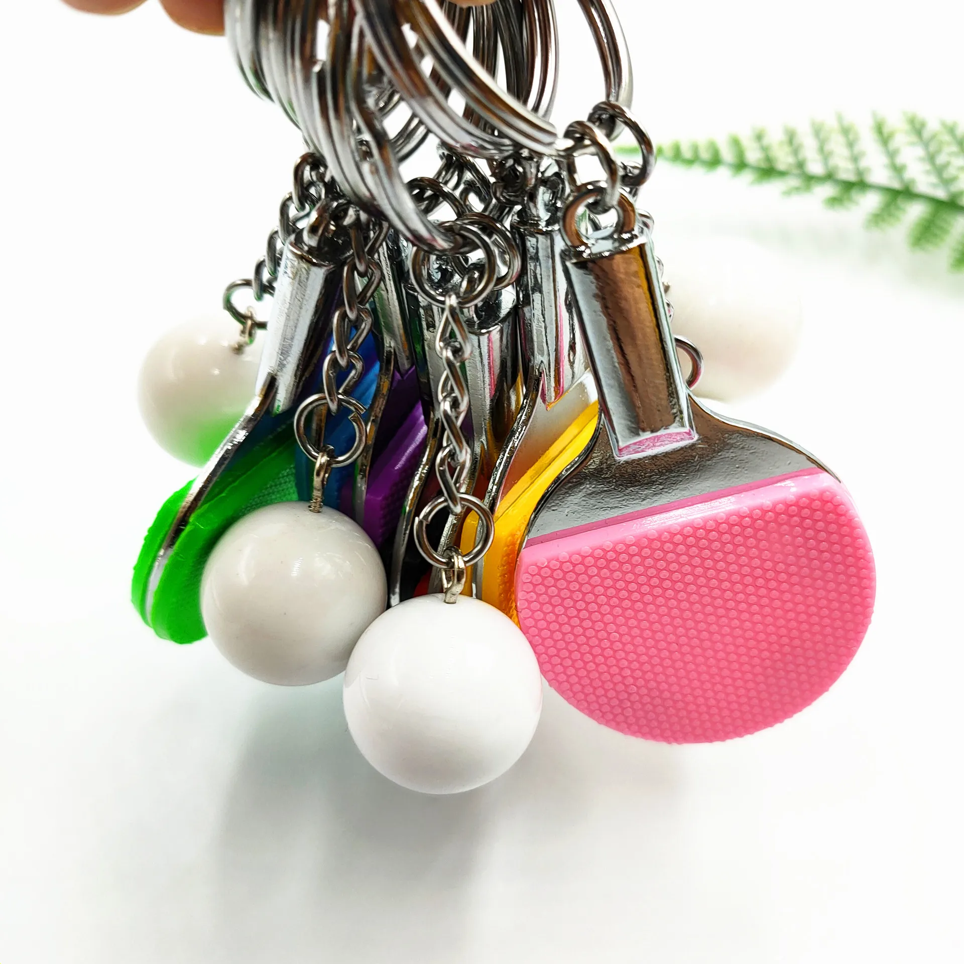

200pcs/lot Free Shipping 3D Table Tennis Ball Key Chains Multiple Color Sporty Style Men Women Teenager KeyRing KeyChain