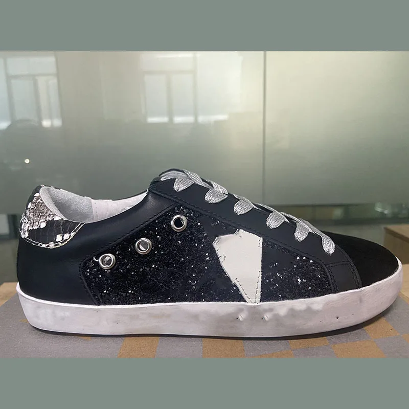 

2022 Four Seasons New Top Layer Cowhide Sequin Stitching Retro Small Dirty Shoes Fashion Parent-child Sports Casual Shoes ST48