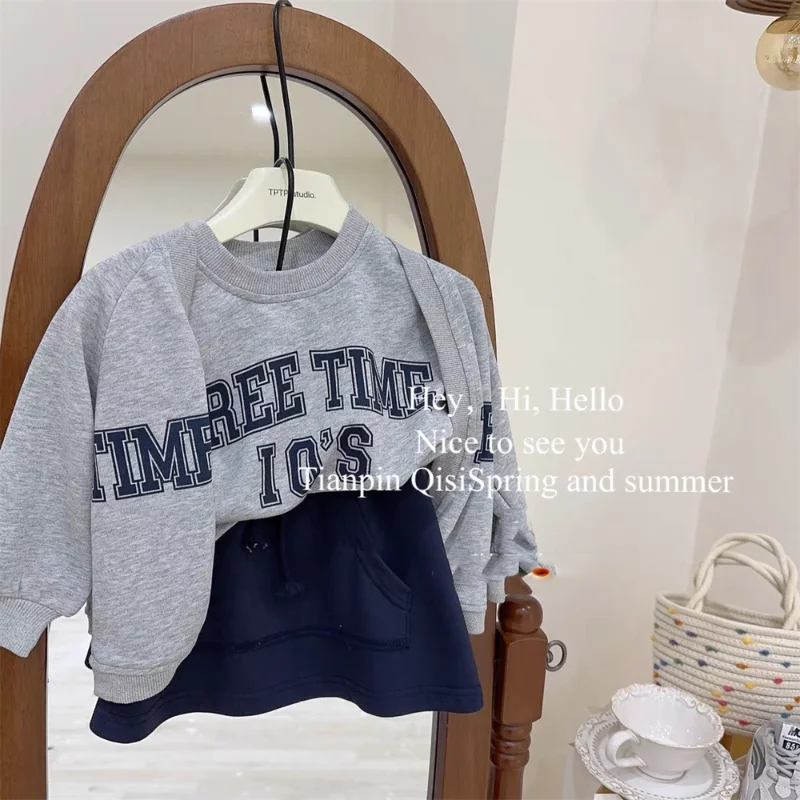 

Girls Clothes 2 To 8 Years New Spring Girls' Casual Set with Letter Print Vest Top, Cardigan and Skirt In College Style