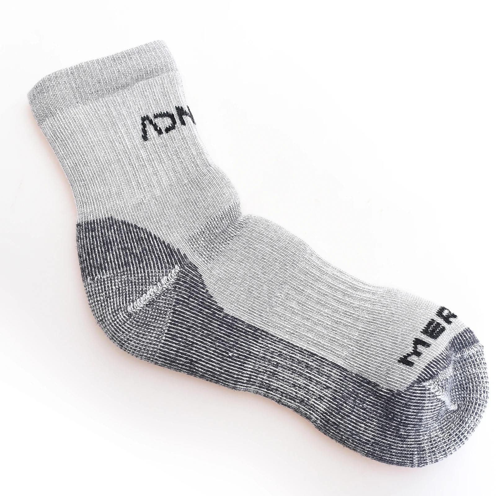 One Pair AONIJIE Middle-length or Knee-high Sports Wool Snow Socks Winter Warm Thickened Antislip For Skiing Climbing Hiking