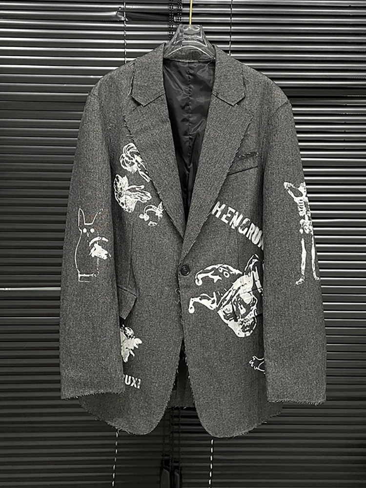 Женский блейзер с надписью DEAT