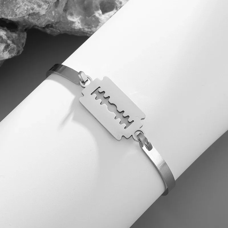 Цепочка с подвеской в стиле хип-хоп стильное ожерелье металлическим клинком