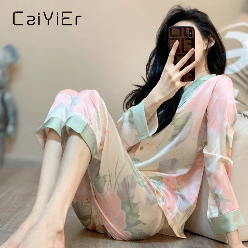 

CAIYIER New 2022 Oil Paint Women Ice Silk Pajamas Set Long Sleeve Lingerie Nightwear Sexy Female Autumn Winter Sleepwear Suit