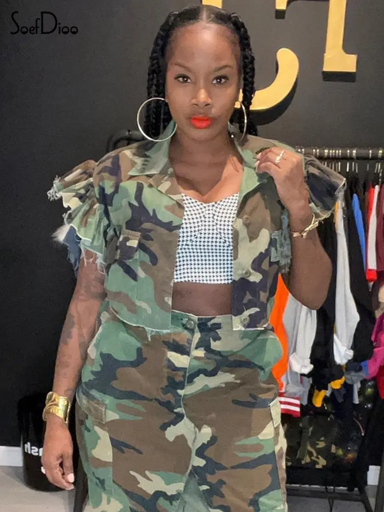 

Soefdioo Camouflage Lapel Ruffled Sleeves Jackets for Women 2023 Fashion Pockets Single Breasted Crop Top Harajuku Streetwear