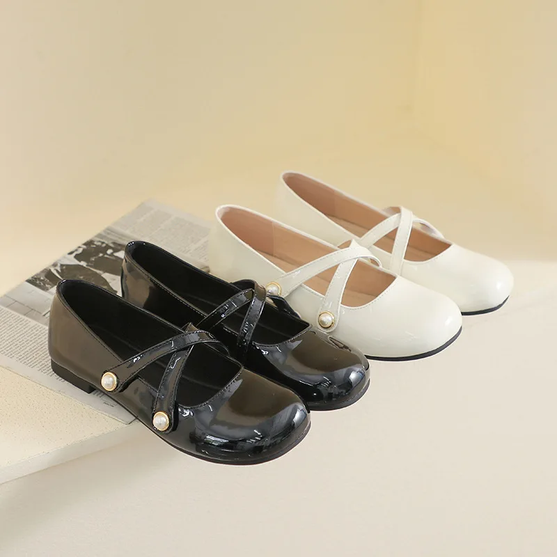 Round Toe Mary Jane Shoes Spring Autumn Pearl Shallow Mouth Women Shoes French Soft Bottom Large Size Girls Shoes Lolita Shoes
