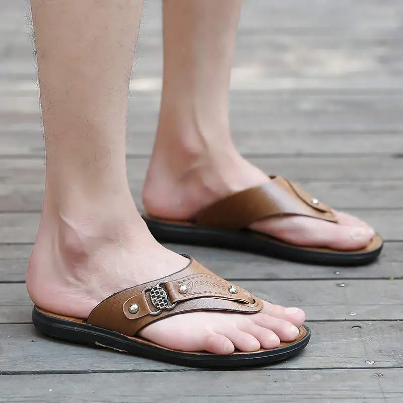 Мужские кожаные шлепанцы с резиновой подошвой Нескользящие сандалии широким