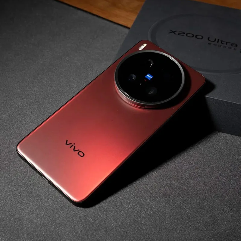 Смартфон Vivo X200 Ultra, 12/256ГБ, 16/512ГБ, 16ГБ/1ТБ, china