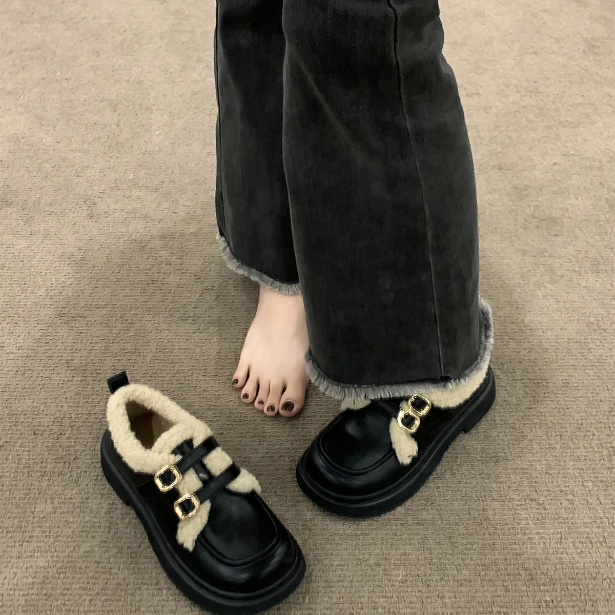 

Повседневные женские стильные осенние оксфорды в британском стиле, сабо на платформе, зимние осенние криперы из искусственной кожи в стиле ...