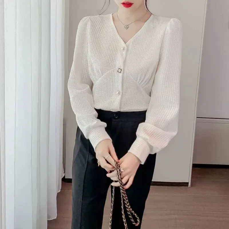 

Spring Chiffon Shirt Women's New Autumn Fashion Slim Fitting Lace V-Neck Long Sleeve Button Solid Blouse