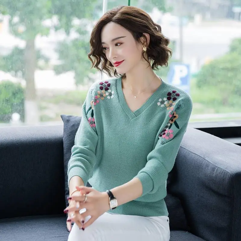 

Women Sweater Autumn Winter V-neck Knitwear Long Sleeve Loose Cashmere Sweater Pullovers Lady Quality Jumper Knitted Tops D82