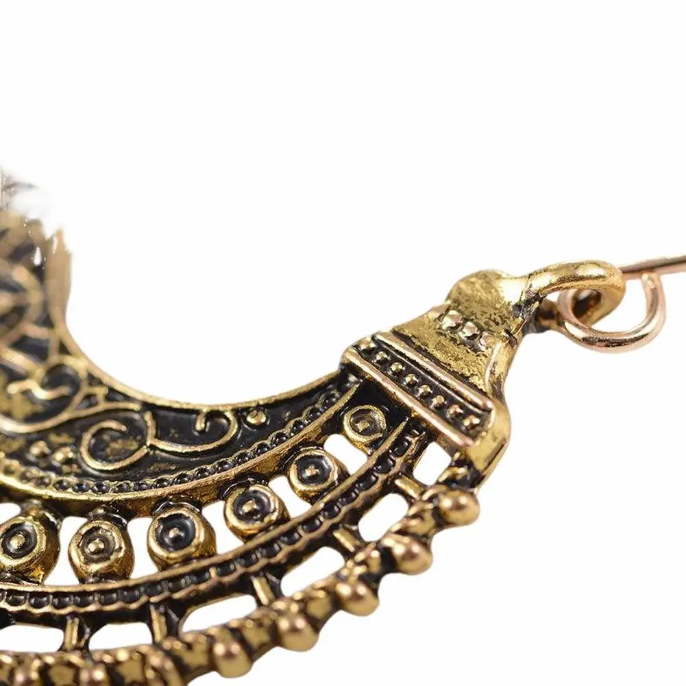 Женские серьги-подвески в национальном стиле