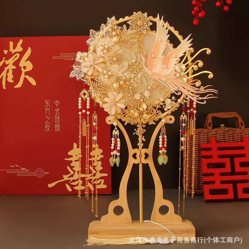 

Декоративный веер Xiuhe