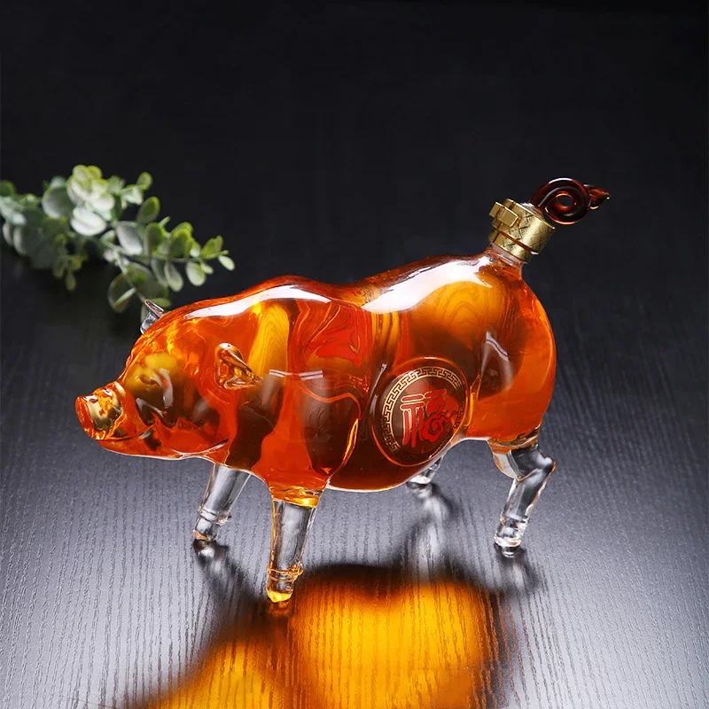 Декантер для виски в форме милой свиньи с китайским знаком зодиака уникальный