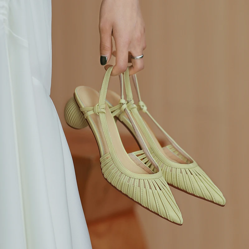 

Real Leather Women Mules Shoes Slip-on Pointed Toe Strange Heels Sandals for Women Fashion Hollow Ladies Wedding Summer Shoes
