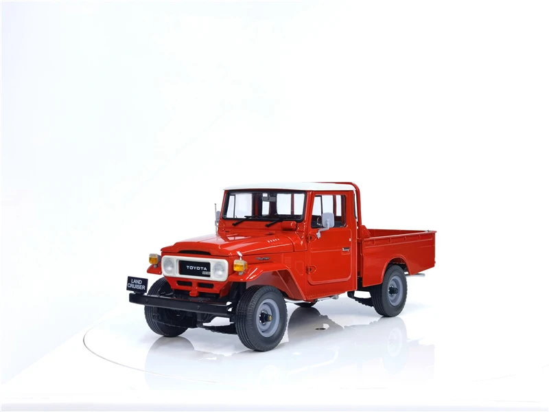 Модель автомобиля KYOSHO 1/18 Toyota Land Cruiser LC40 пикап модель имитация комнаты из сплава