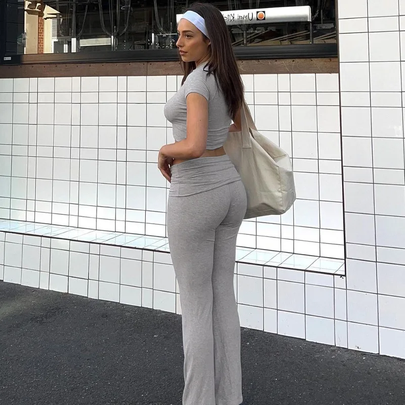 2024 серый костюм с открытым пупком и коротким рукавом женские облегающие