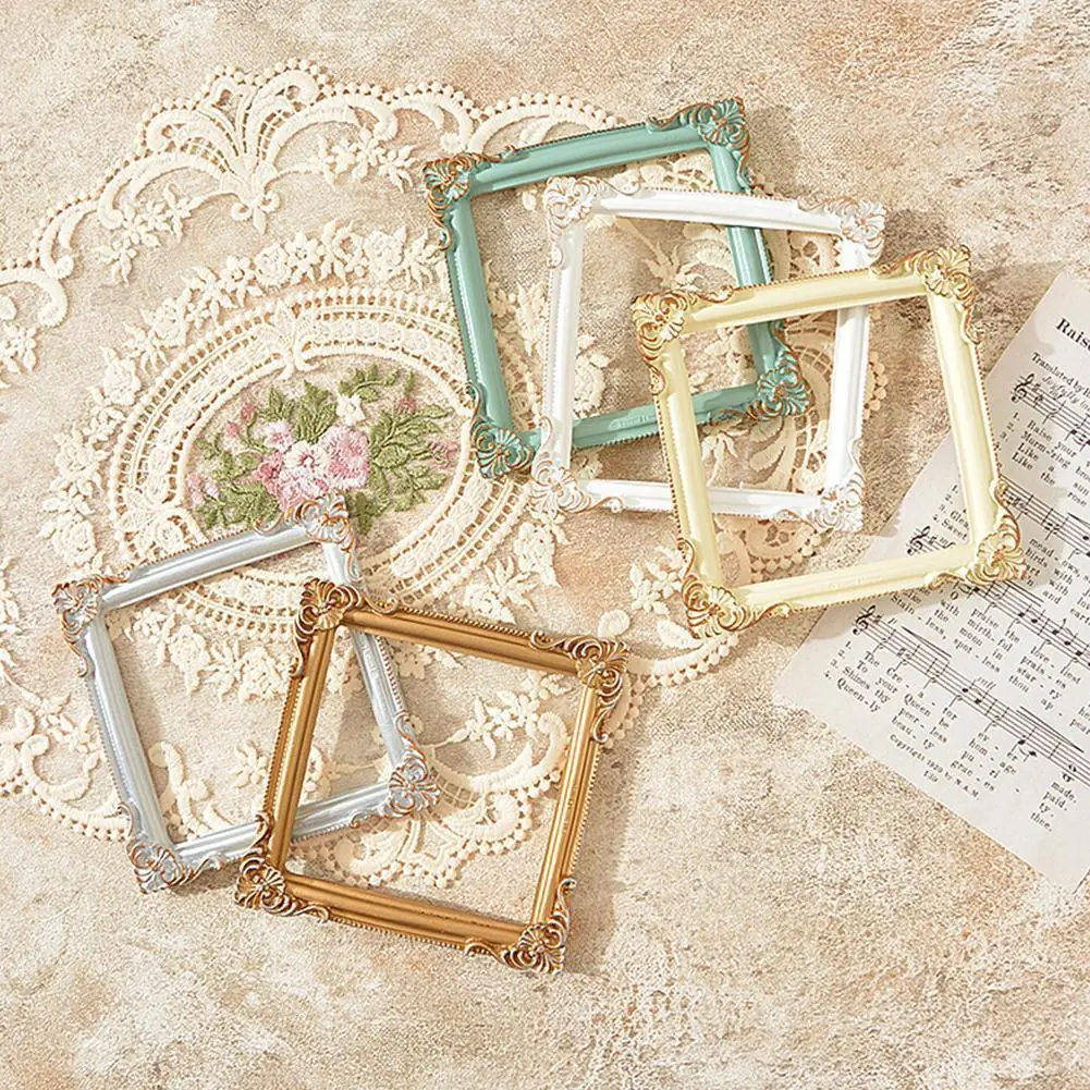 

Ins Golden Retro Photo Frame For Nail Art Jewelry Decoration Embossed Photocard Relief Picture Frame Shooting Photo Props E3b6