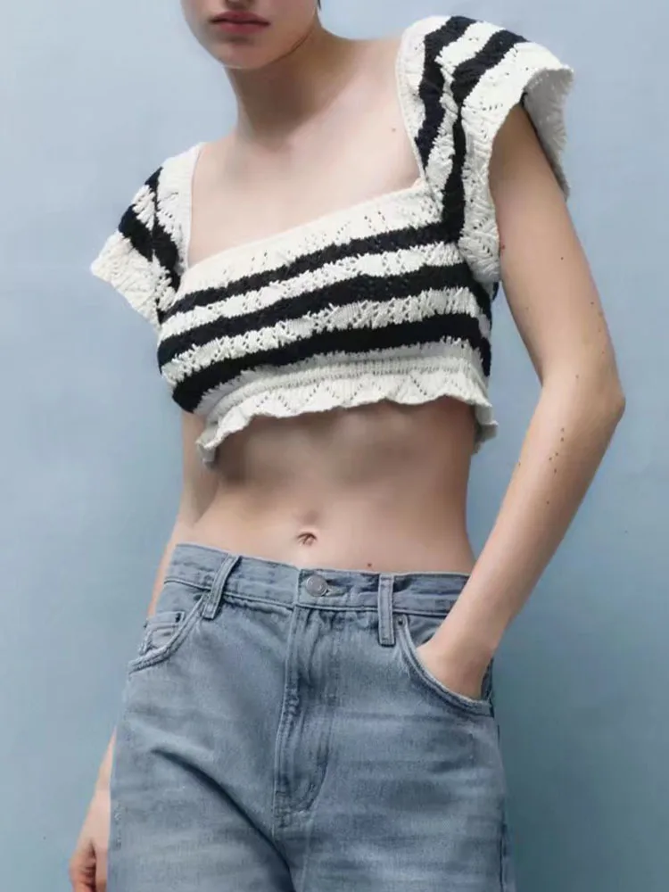 Женский Короткий трикотажный пуловер с открытой спиной и коротким рукавом |