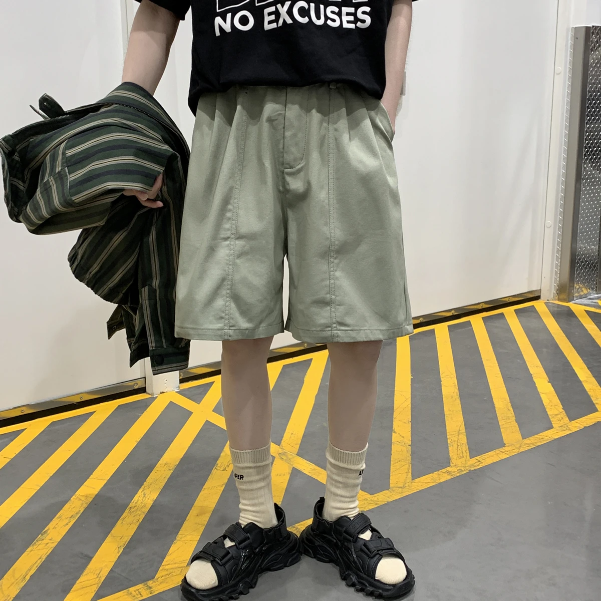 

2023 Male Shorts Elastic Waist Solid Color Shorts Cotton Vintage Casual Home Men Japan Style Harajuku Loose Male Shorts R12