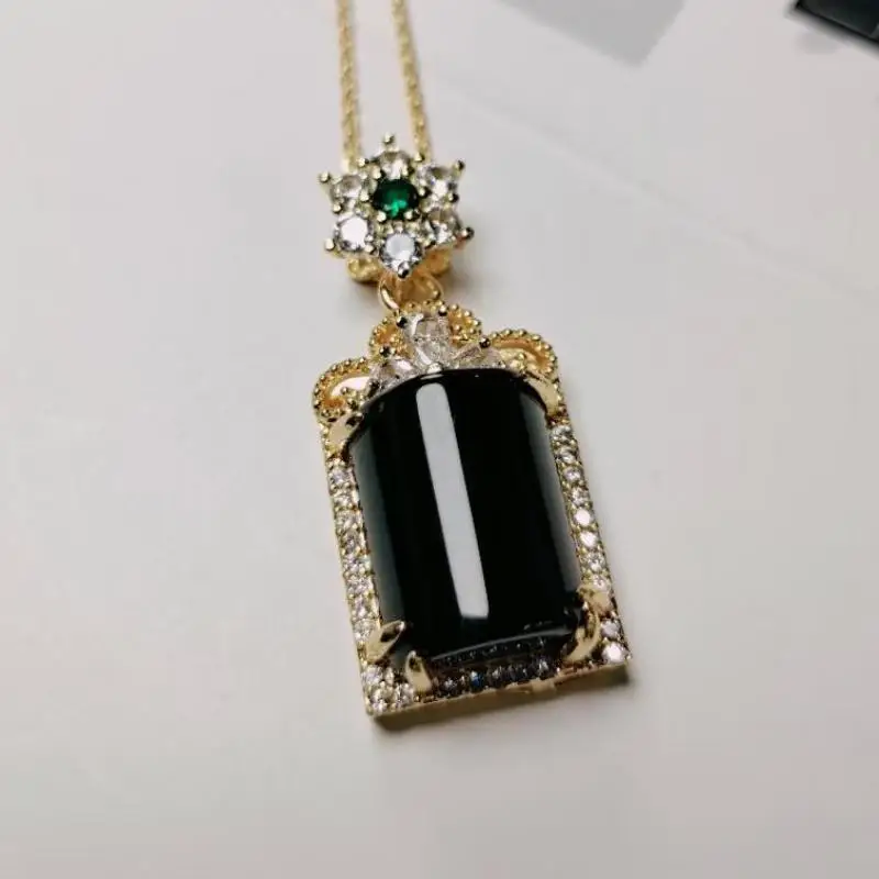 

Natural Black Chalcedony Jade Pendant Necklace Women Fashion Charms Jewellery Lucky Amulet For Girlfriend Mom Gifts